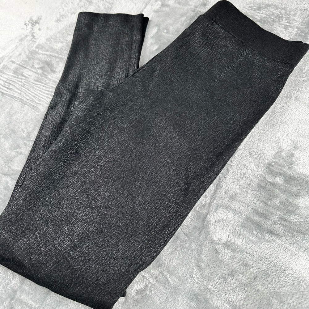 INC Faux Suede Leggings 8 Black Textured Animal Print Pull On Skinny Pants - Picture 7 of 8
